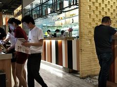 -粤港餐厅(禹州商业广场店)