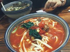 番茄牛肉面-陈八两面家(华孚写字楼店)