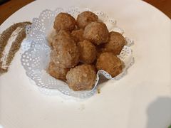 炸脆骨丸子-局气烤鸭·北京菜(前门店)