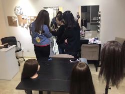 -晓V彩妆造型(大学路店)