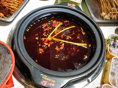 -钢管厂五区小郡肝串串香(蜀都万达店)