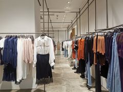 -URBAN REVIVO(西安Momopark店)