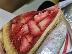 草莓奶冻派-Pie Bird(新闸路店)