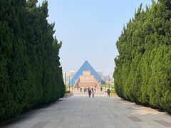 -上海市龙华烈士陵园