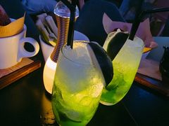 -樱花里音乐餐吧·牛扒椰子鸡(东圃店)