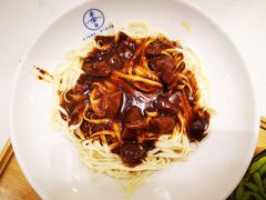 -李与白包子铺(桐梓林店)