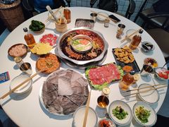-卤校长老火锅(杨家坪直营店)