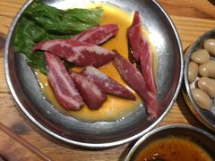 -青瓦炭韩潮烤肉(花园道店)