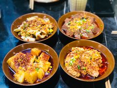 -巴四老城区炭火蛙锅(张江店)