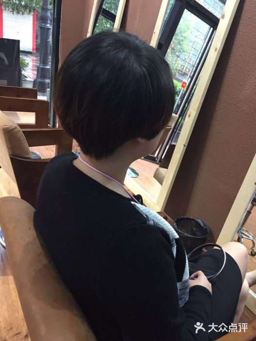 明洞造型精品烫染(五路口万达店)图片