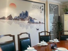 -鹤鸣嘉印象饭店(东市场小区店)