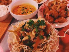 -Lanterns Vietnamese Restaurant