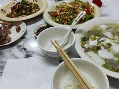 -何永光123鲜牛肉馆(1号店)