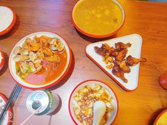 -老闵田螺馆·南昌市井菜·特色小吃(总店)