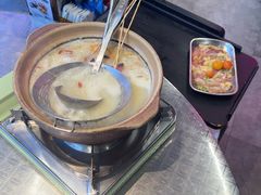 -楼上大排档·顺德菜·粥水·鱼生(苗栗路店)