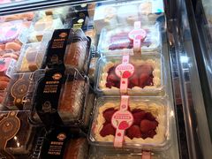 -盒马鲜生(丁香国际店)