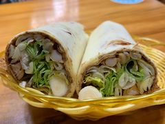 煎饼卷大葱-老济南民间小吃·传统鲁菜(芙蓉街店)