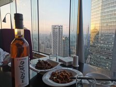 靠窗位-云中小雅