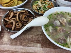 -草桥清真牛肉锅贴扁食店