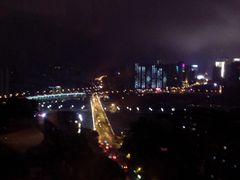 -全季酒店(重庆上清寺牛角沱地铁站店)