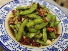 -江城燕子大排档(江汉路步行街店)