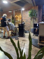 -青木造型HAIR·あおき髪を刈る潮人店