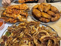 -郑记•不夜城烧烤•龙虾•虾蟹(黄鹤楼店)