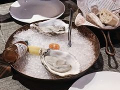 -YUE·6·西式融合餐厅(外滩六号店)