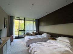 -上海怡沁园度假酒店