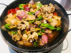 干锅牛蛙-壹只菜·崇明本地特色菜(崇明南门店)