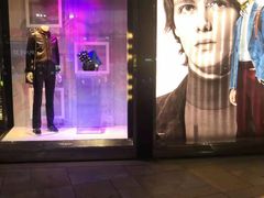 -PRADA普拉达(国际广场店)