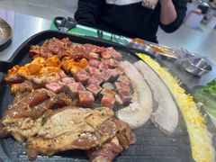 -阿亲家·韩式无限烤肉(春熙路店)