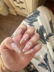 -U+nail优加专业美甲美睫
