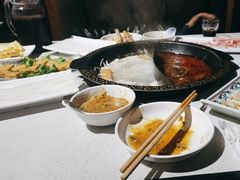 -狼头山火锅 KTV欢唱·烤串(理工大学店)