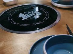 -左庭右院鲜牛肉火锅(金山万达店)