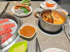 -锅儿欢海鲜火锅烤肉自助餐(东港凯虹店)