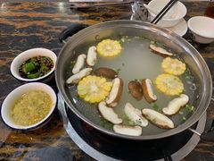 -牛一煲美食(江高店)