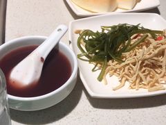 -海底捞火锅鲜切牛肉主题店(长寿路店)