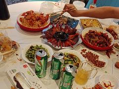 -老街烧烤大排档·地道湖北菜·龙虾馆(汉口火车站店)