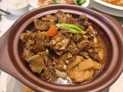 -千灯盛汇·头牌粤菜(致越优城店)