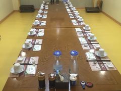 -青瓦餐厅·生鱼片·韩园烤肉(西塔店)