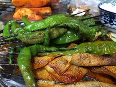 -马克力木手抓炕锅烤羊肉(盐湖一小区店)