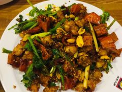 -喇喇排骨火锅·传统韩式脊骨汤(望京西园总店)