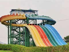 -汤山欢乐水世界