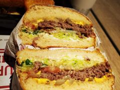 -The Habit Burger Grill 哈比特汉堡(复兴soho店)