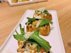 -必胜客(大宁路店)