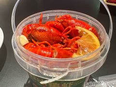 -肥肥虾庄·金牌油焖大虾(杨园滨江时代walk店)