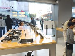 -DJI大疆(深圳华强北曼哈授权体验店)