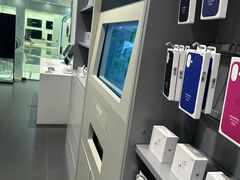-Apple授权专营店(宝山万达店)