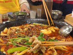 -鸿顺老铁锅美蛙鱼府(解放碑店)